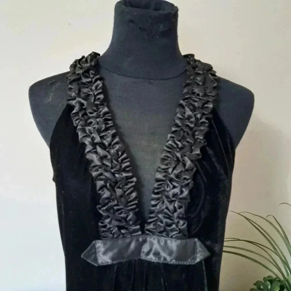 Max Studio  Velvet Top Black Size Small Satin Ruffle Formal Sleeveless Women's - Picture 5 of 9